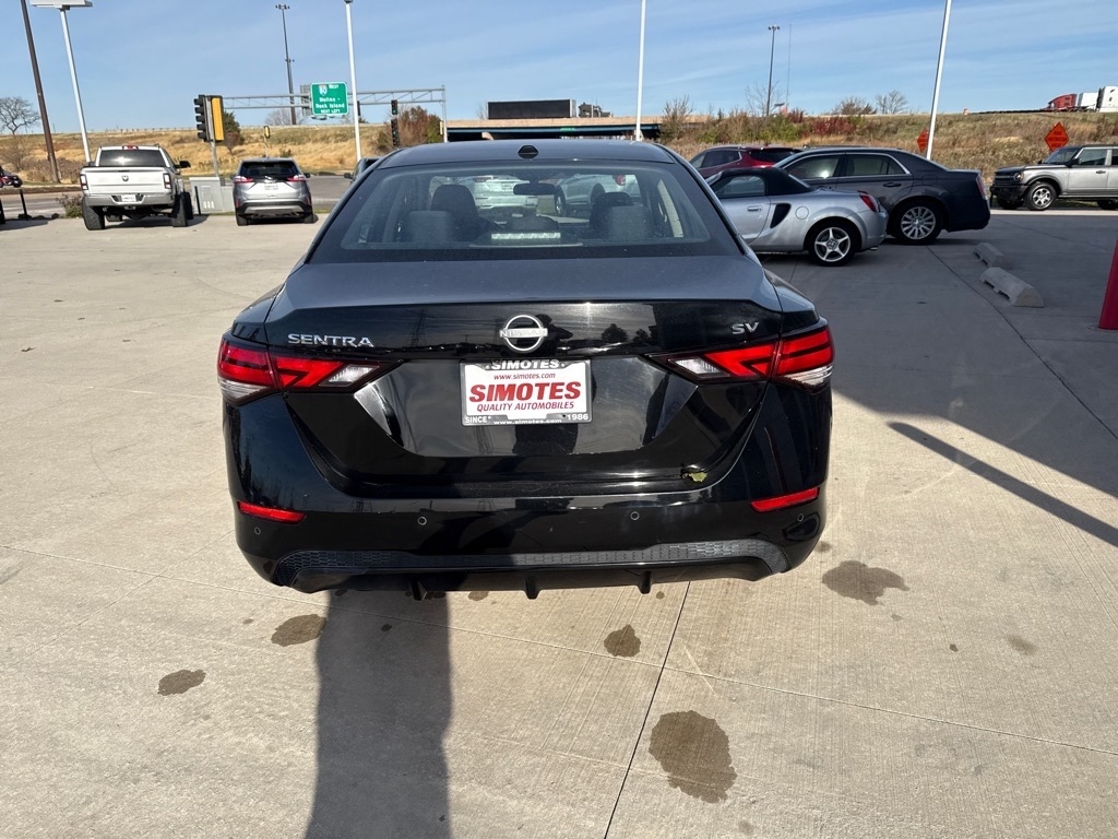 Nissan Sentra SV 2024