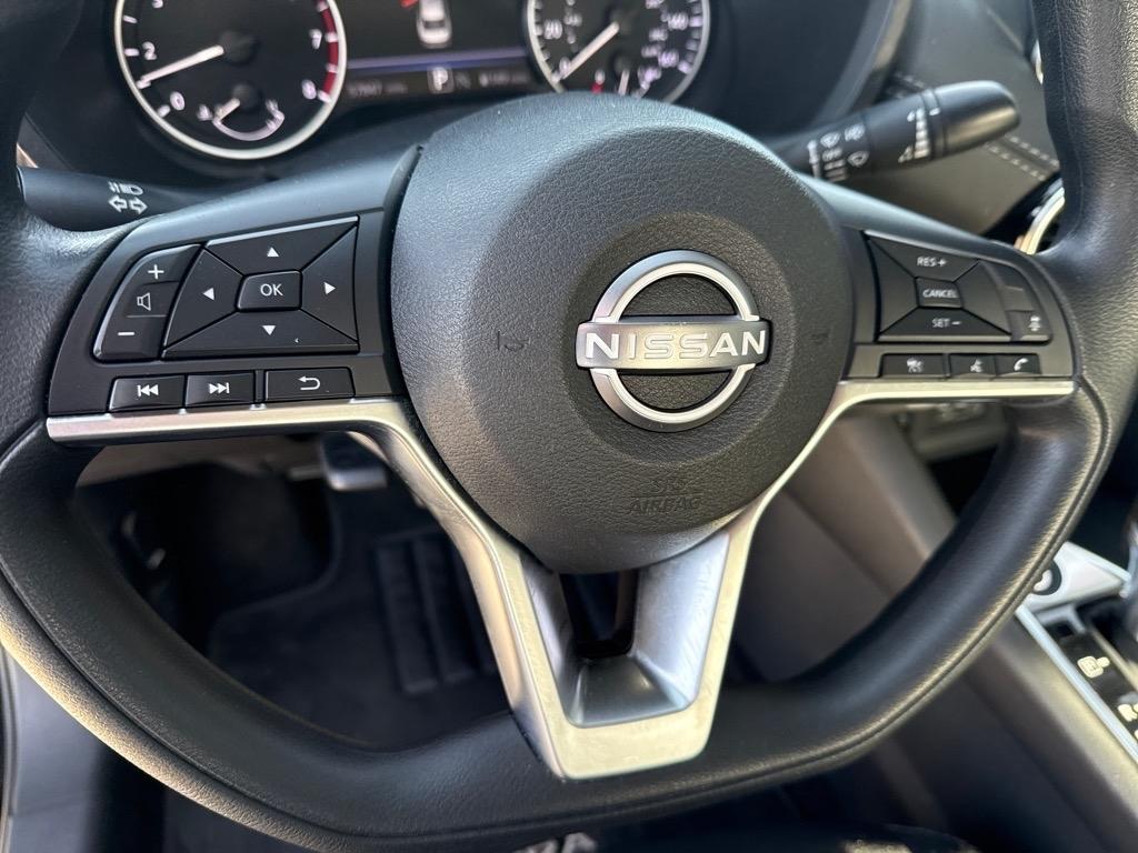 Nissan Sentra SV 2024