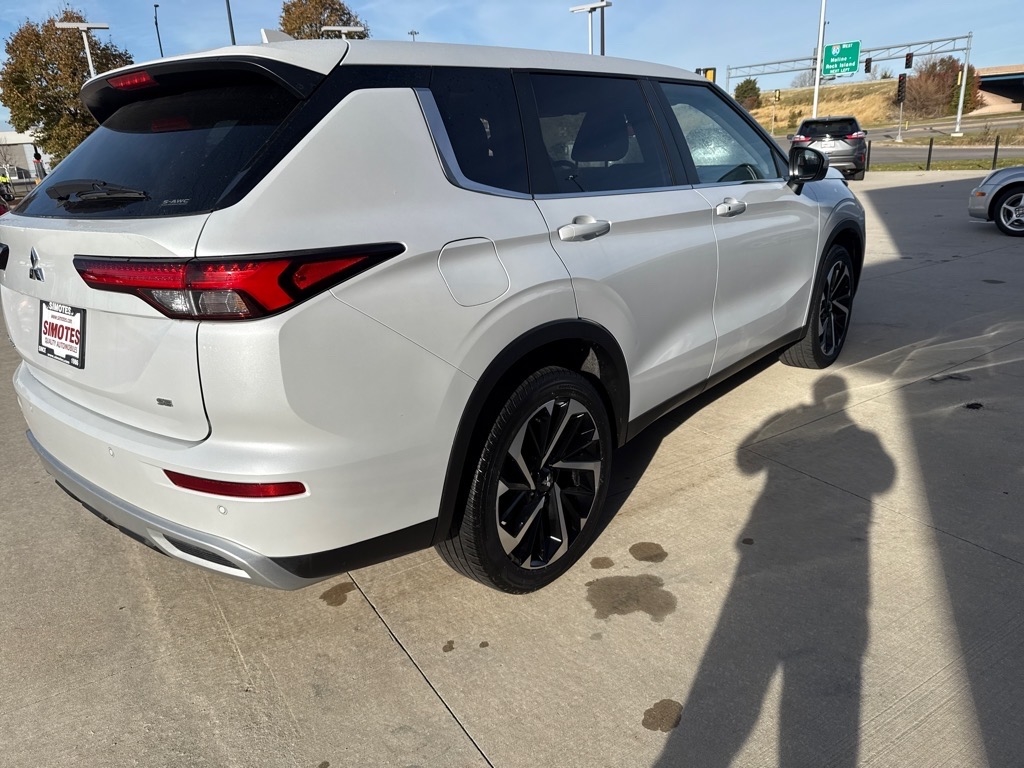 Mitsubishi Outlander SE 4WD 2024