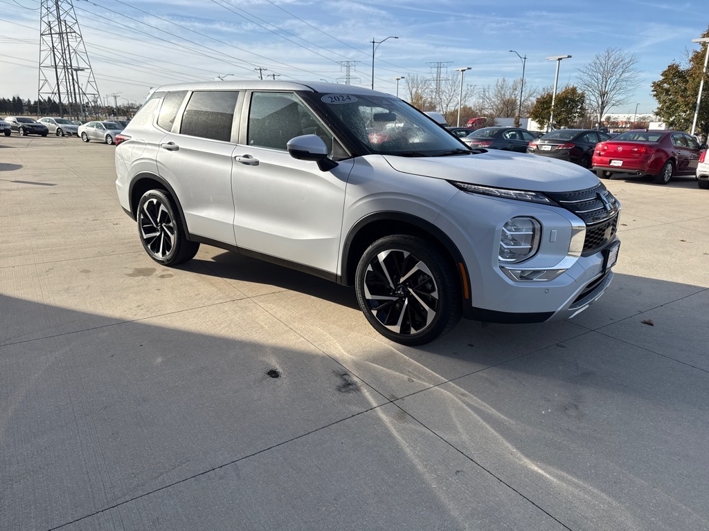 Mitsubishi Outlander SE 4WD 2024