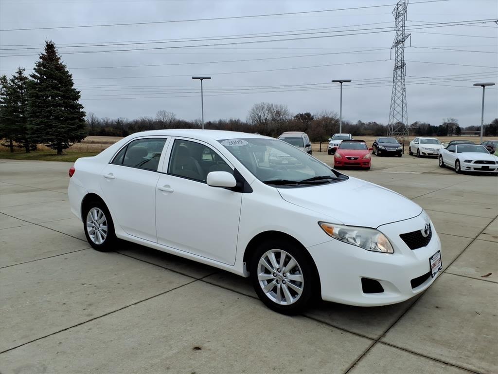 Toyota Corolla LE 4-Speed AT 2009