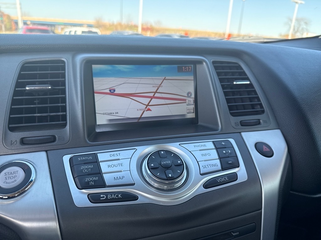 Nissan Murano AWD 2011