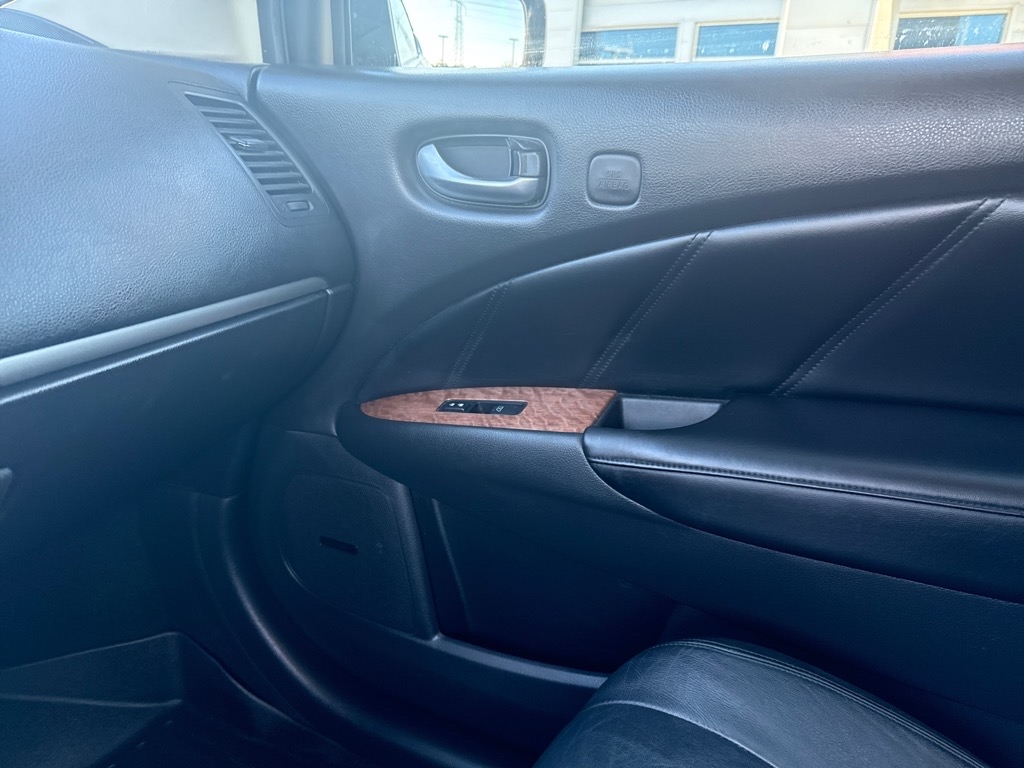 Nissan Murano AWD 2011