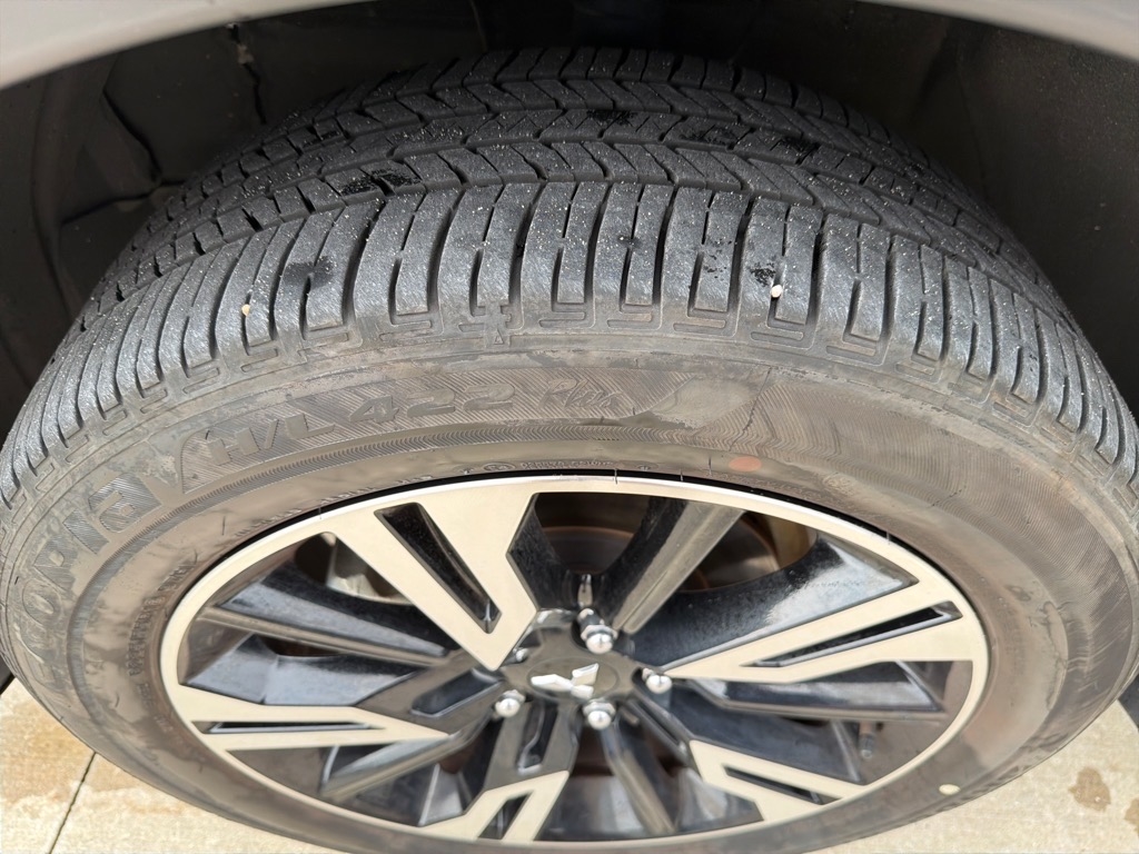 Mitsubishi Eclipse Cross SE AWD 2025