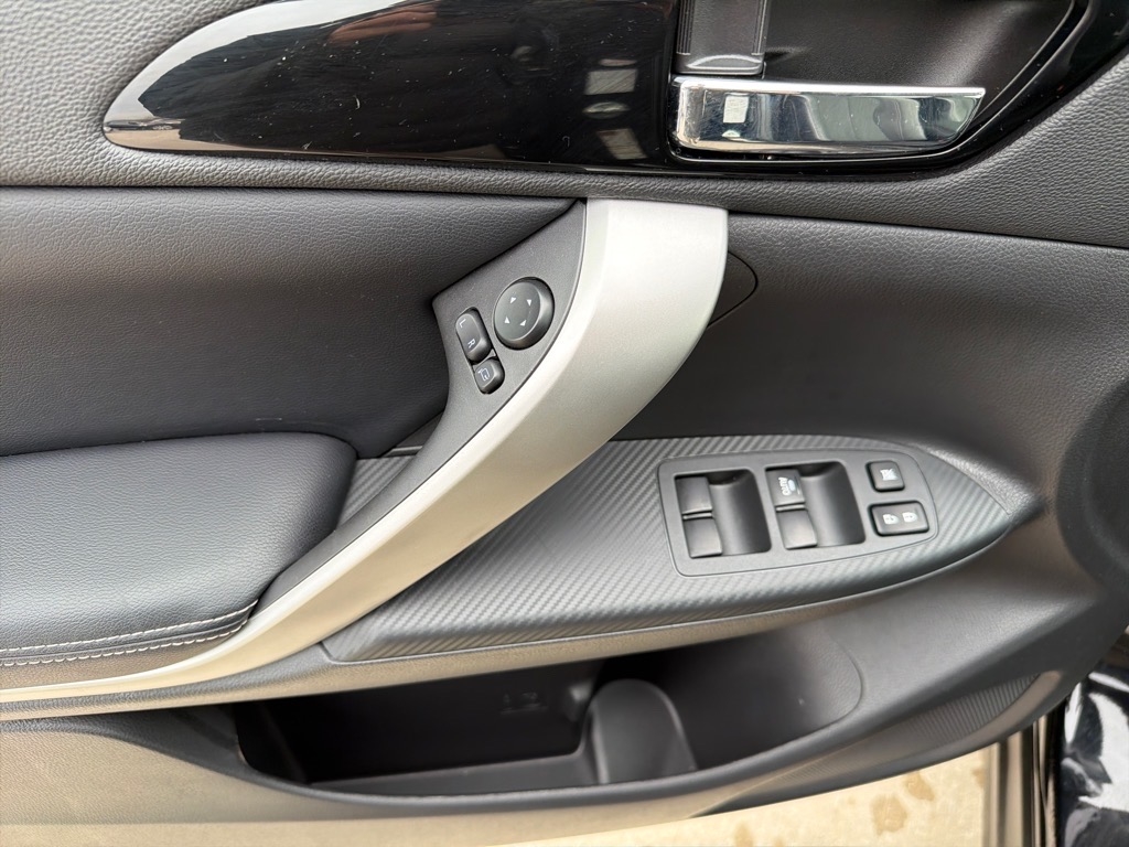 Mitsubishi Eclipse Cross SE AWD 2025