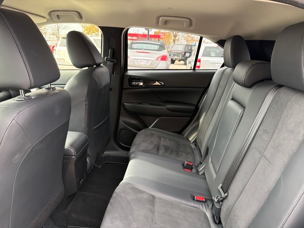 Mitsubishi Eclipse Cross SE AWD 2025