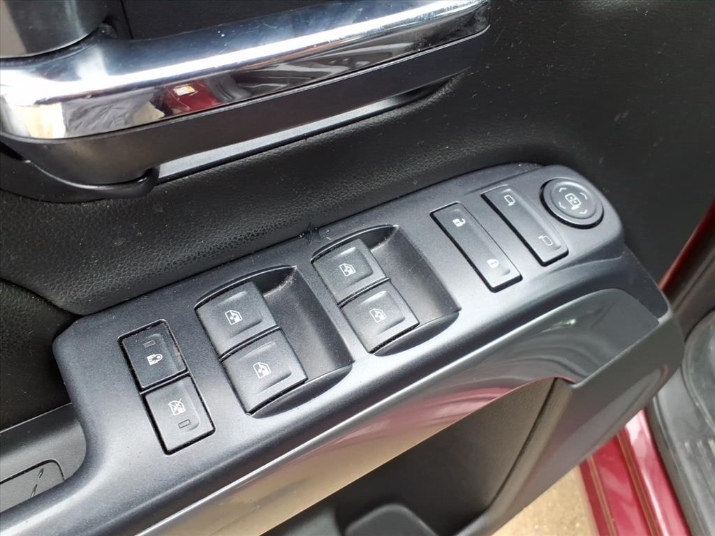 Chevrolet Silverado 1500 1LT Crew Cab 4WD 2014