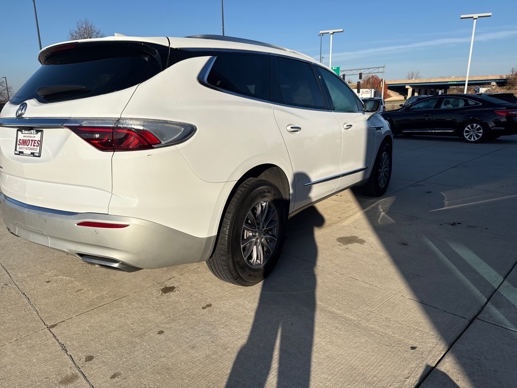 2024 Buick Enclave Premium photo 4