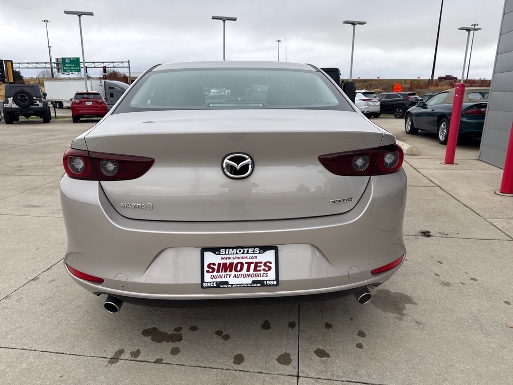 2025 Mazda Mazda3 2.5 s Preferred photo 2