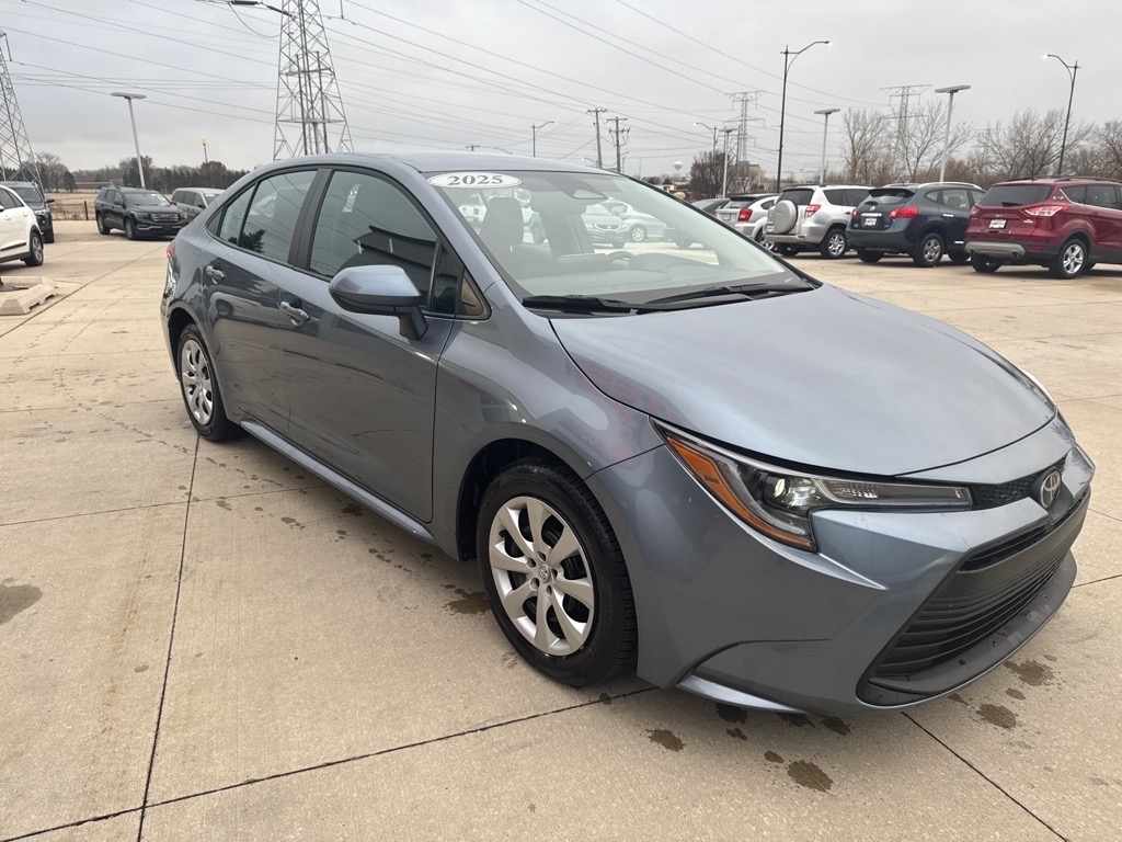 Toyota Corolla LE 2025