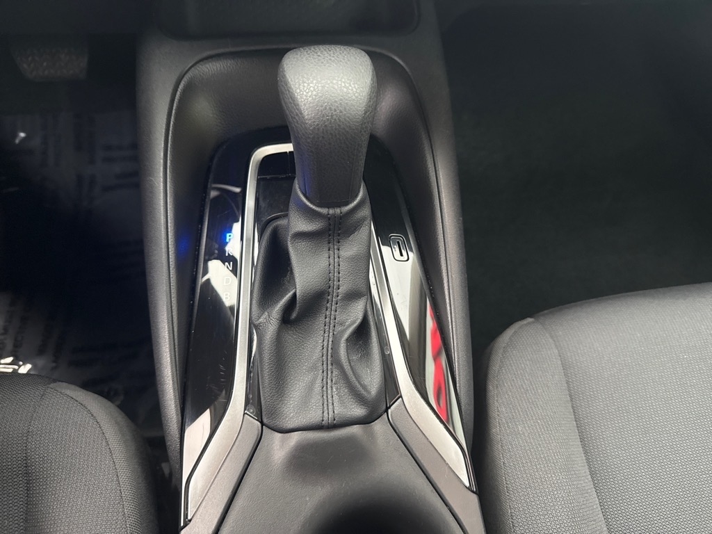 Toyota Corolla LE 2025