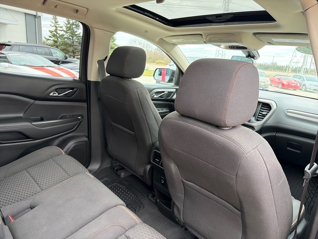 GMC Acadia All Terrain 1 AWD 2017