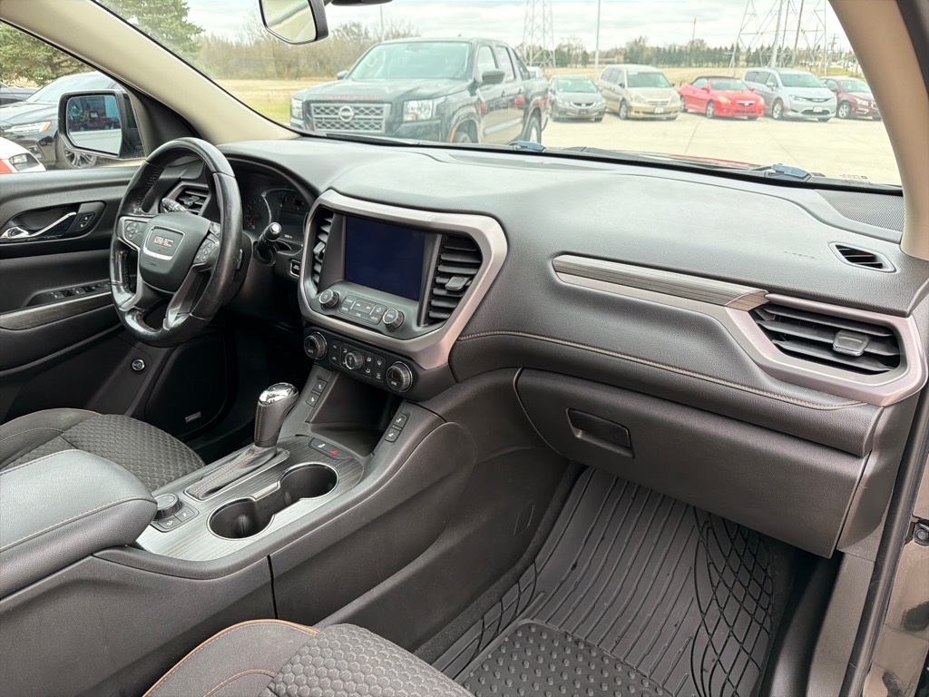 GMC Acadia All Terrain 1 AWD 2017