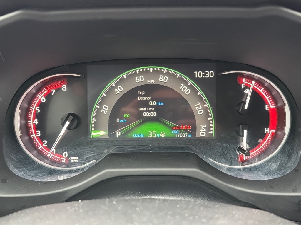 Toyota RAV4 LE AWD 2025