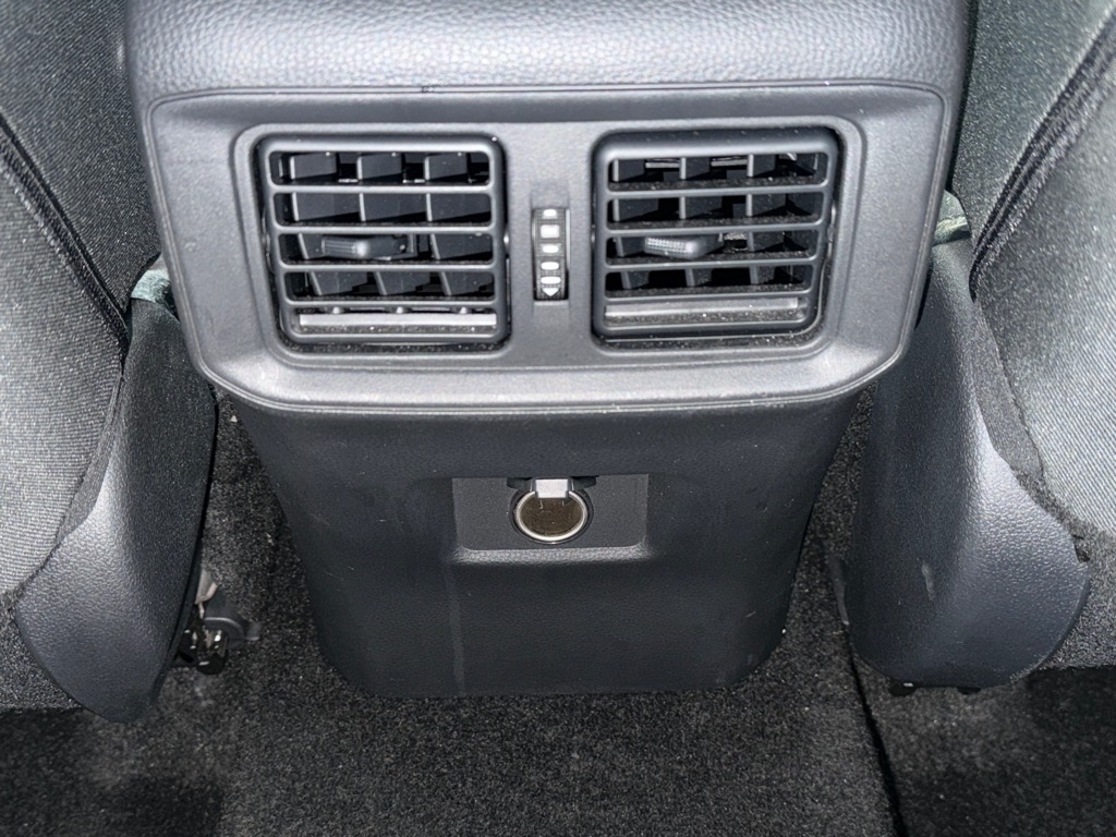 Toyota RAV4 LE AWD 2025