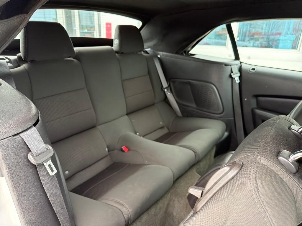 Ford Mustang V6 Convertible 2014