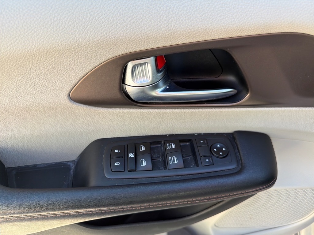 Chrysler Pacifica Touring Plus 2019