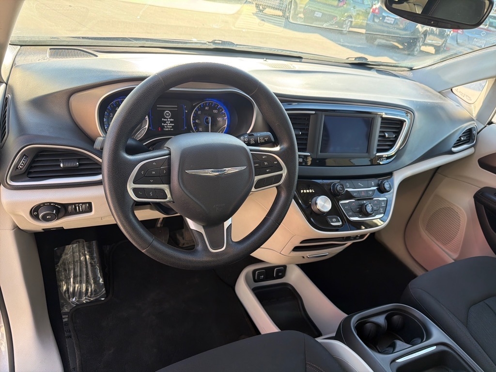 Chrysler Pacifica Touring Plus 2019