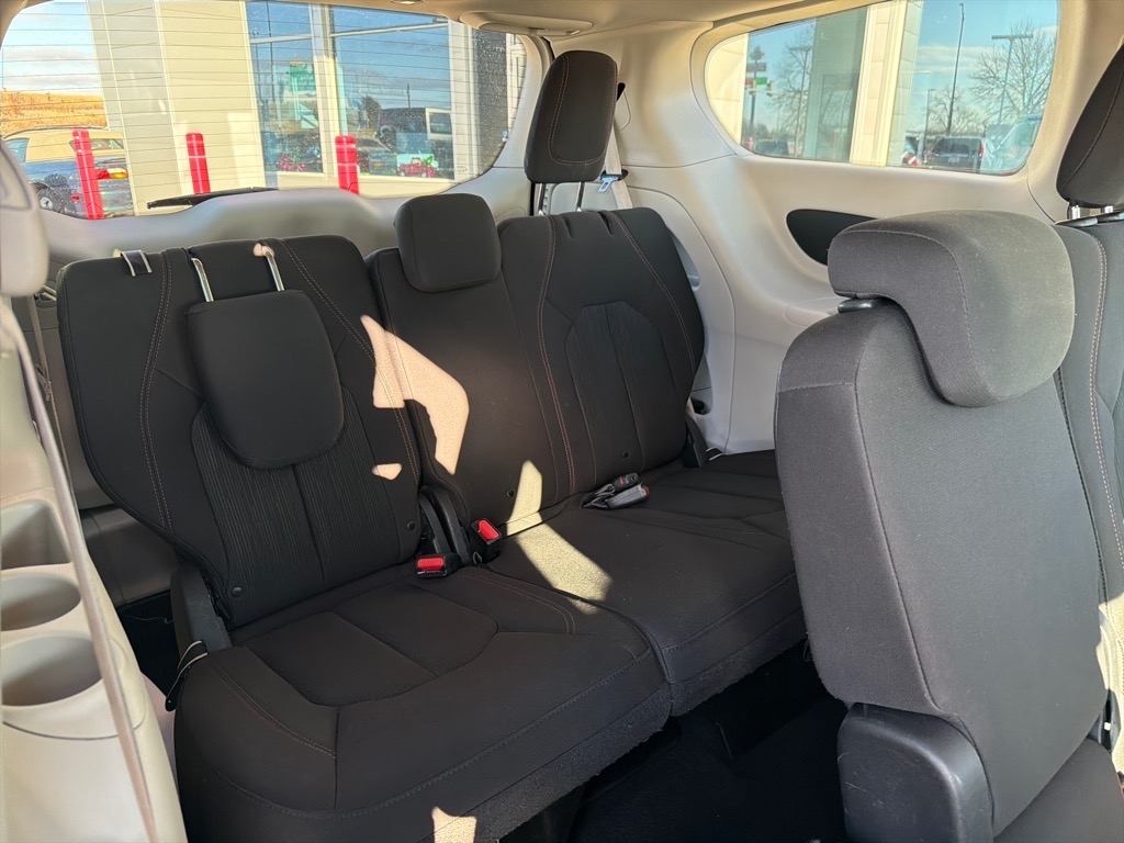 Chrysler Pacifica Touring Plus 2019