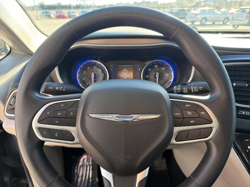 Chrysler Pacifica Touring Plus 2019