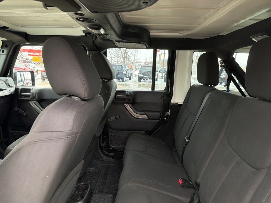 Jeep Wrangler Unlimited Sport 4WD 2015