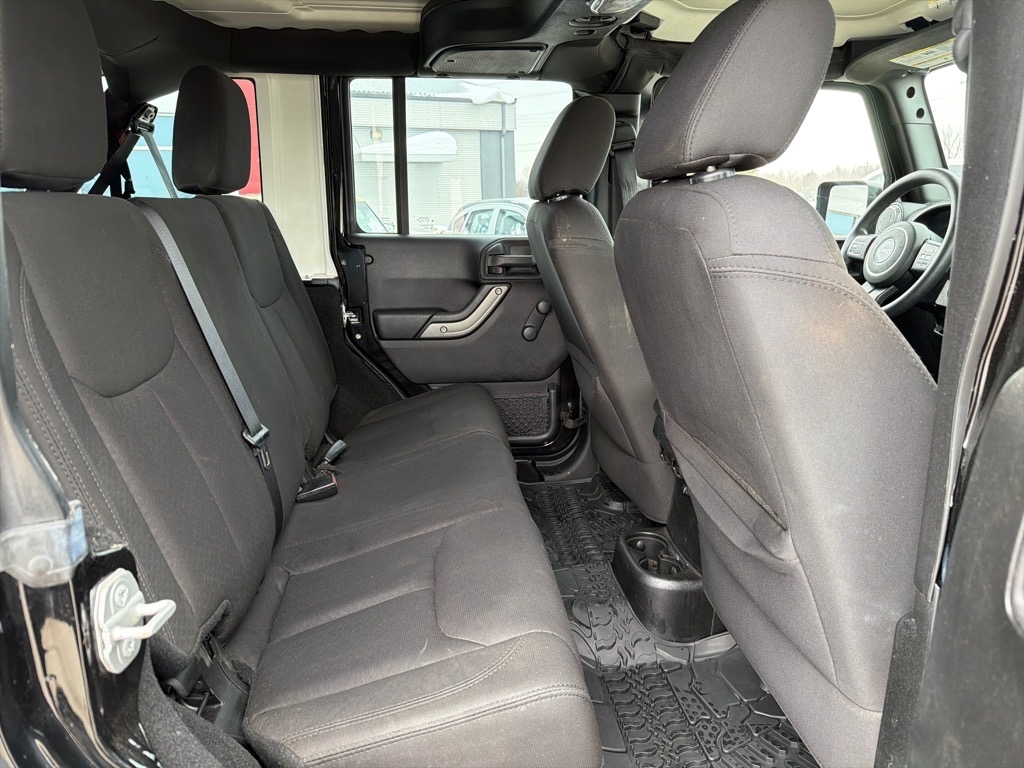 Jeep Wrangler Unlimited Sport 4WD 2015