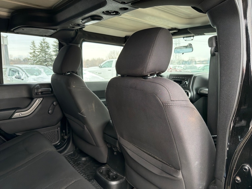 Jeep Wrangler Unlimited Sport 4WD 2015