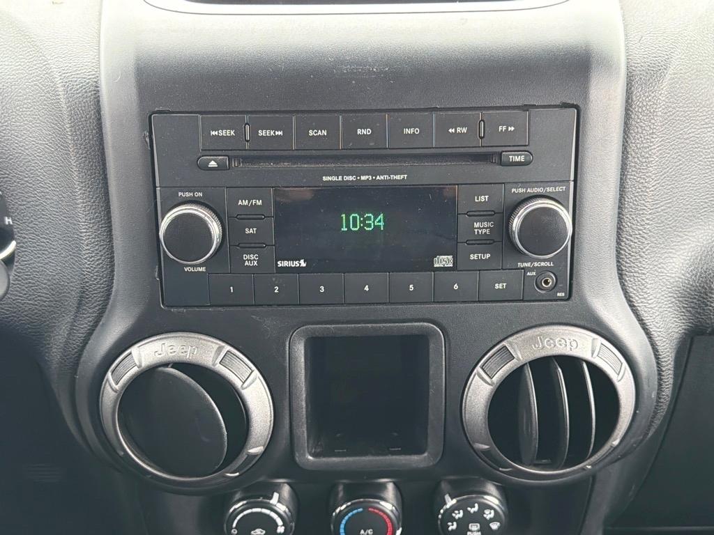 Jeep Wrangler Unlimited Sport 4WD 2015