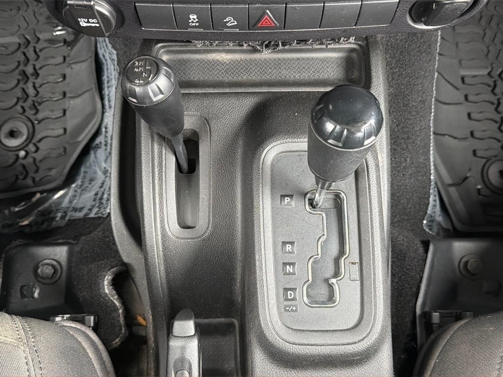 Jeep Wrangler Unlimited Sport 4WD 2015