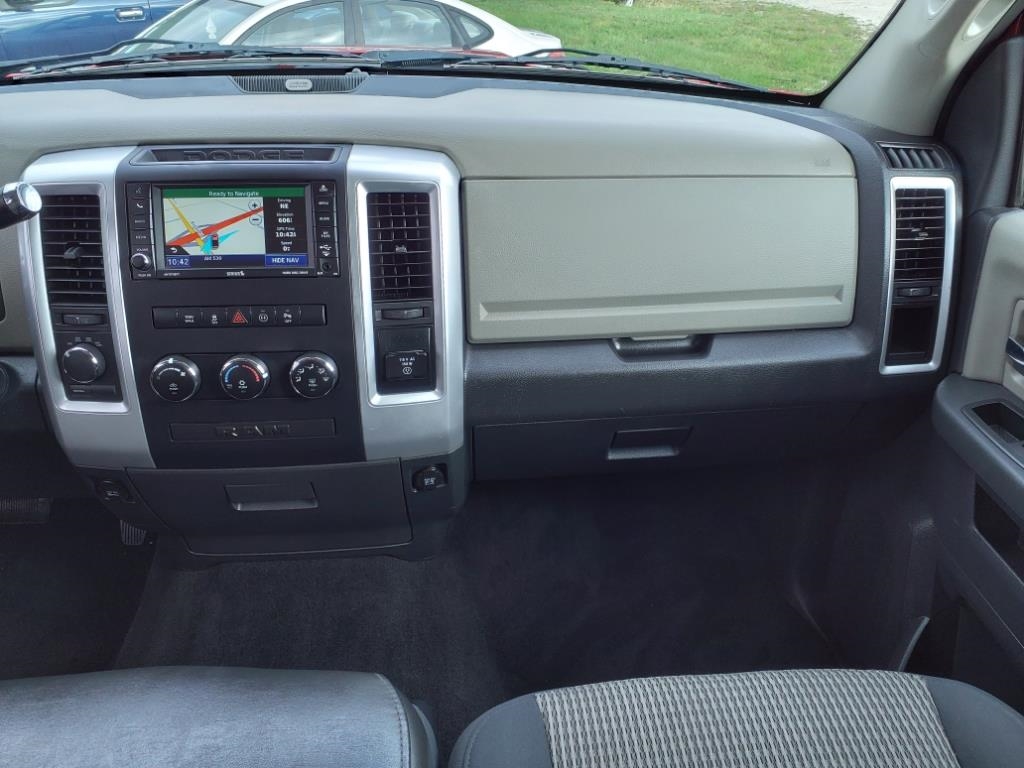 RAM 1500 SLT Crew Cab 4WD 2012