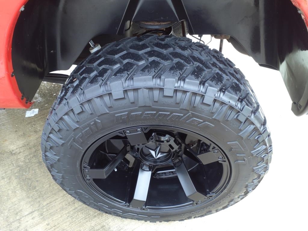 RAM 1500 SLT Crew Cab 4WD 2012