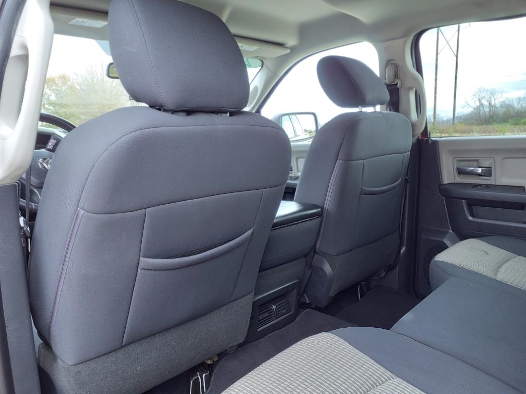 RAM 1500 SLT Crew Cab 4WD 2012