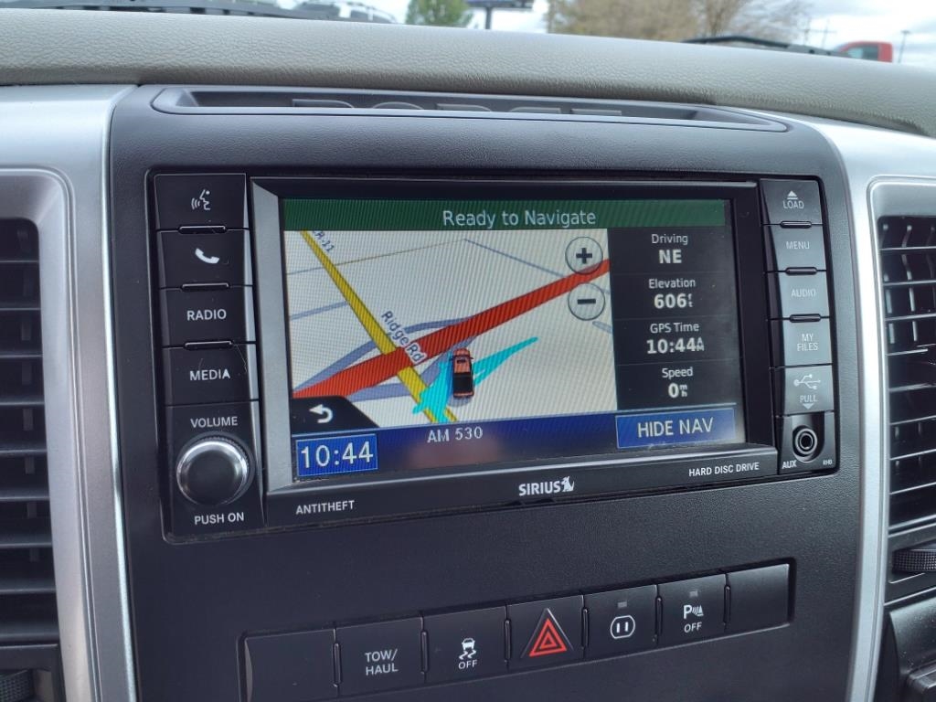 RAM 1500 SLT Crew Cab 4WD 2012