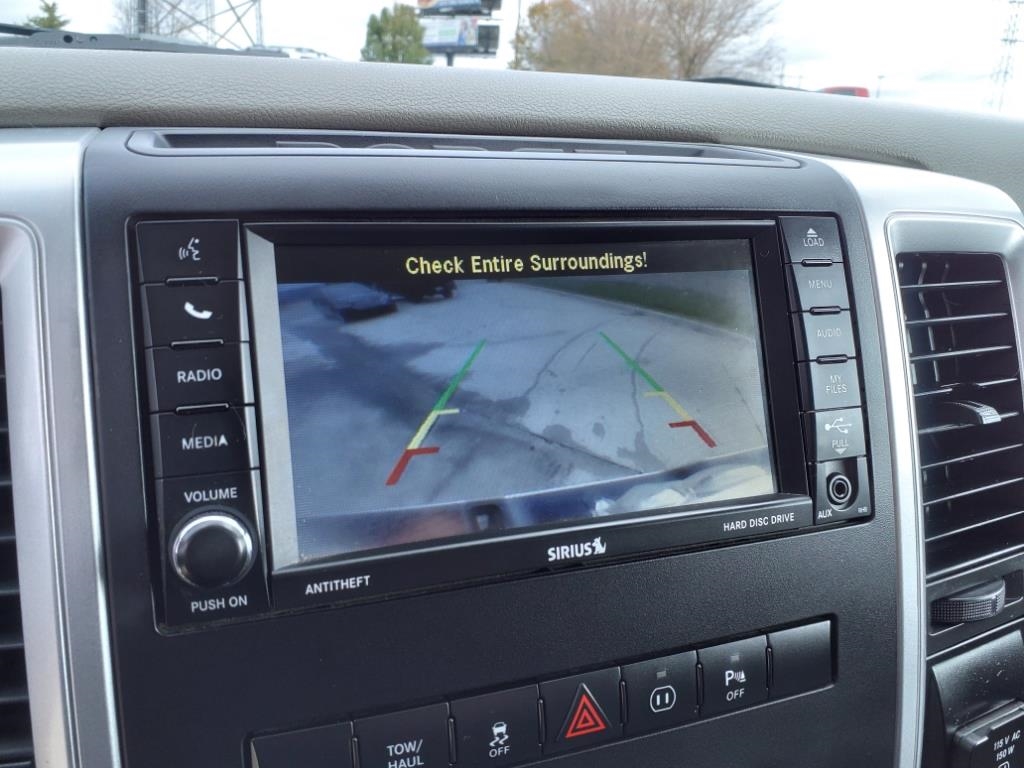 RAM 1500 SLT Crew Cab 4WD 2012