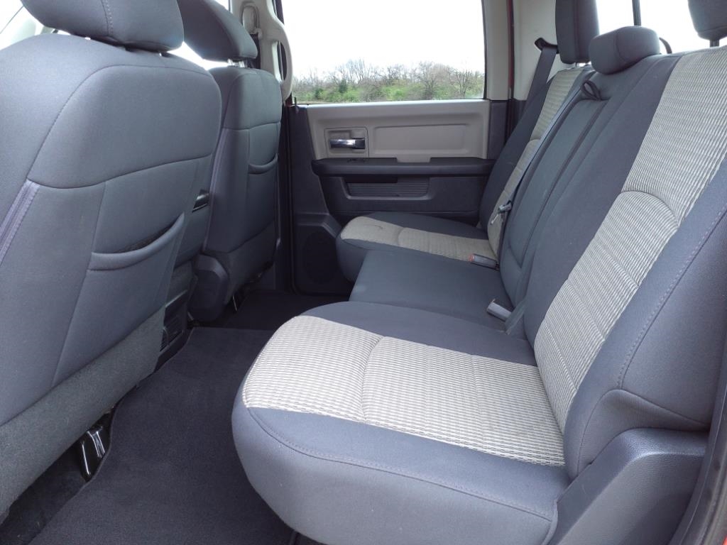 RAM 1500 Big Horn Crew Cab 4WD 2012