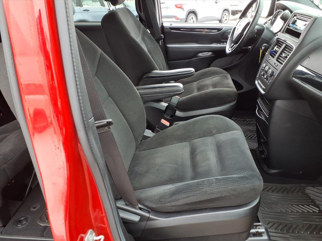 Dodge Grand Caravan SE 2015