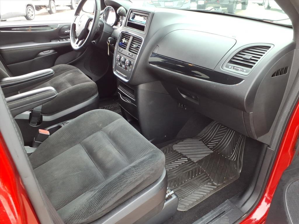 Dodge Grand Caravan SE 2015