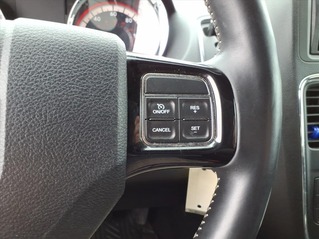 Dodge Grand Caravan SE 2015