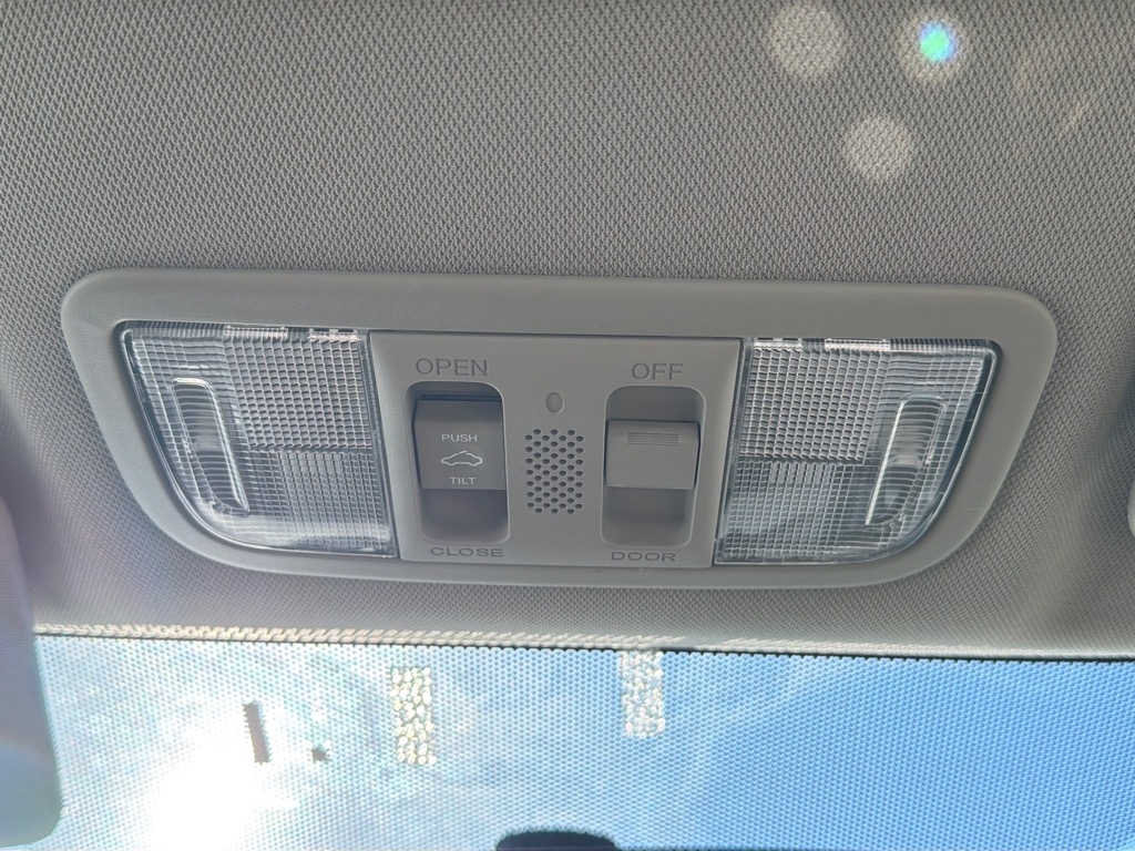 Honda Civic EX Sedan 5-Speed AT 2013