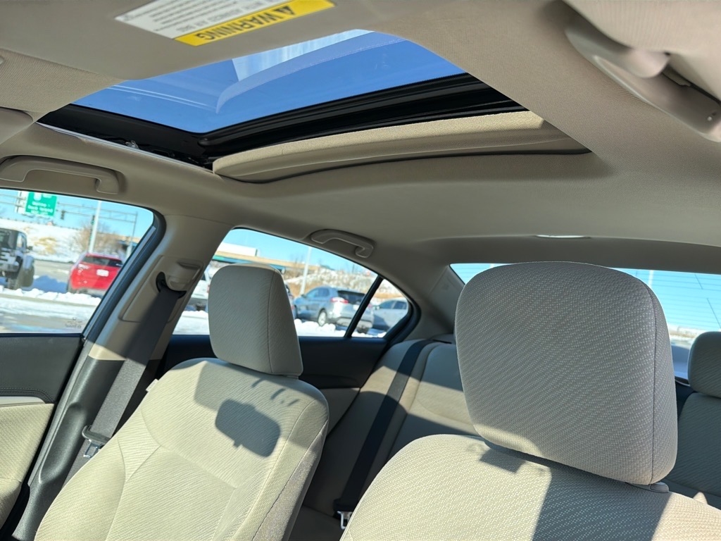 Honda Civic EX Sedan 5-Speed AT 2013