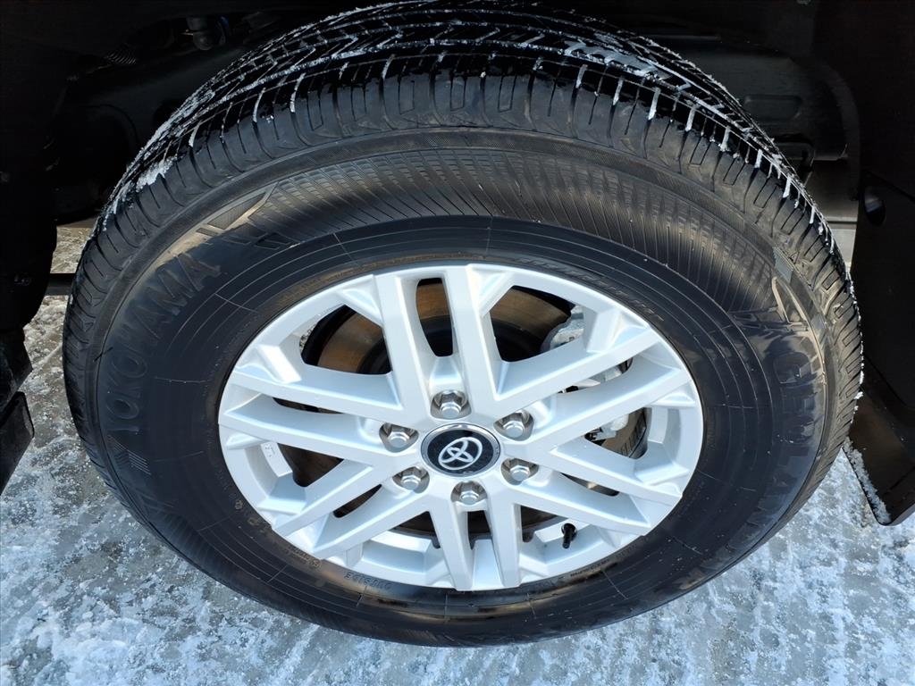 Toyota Sequoia TRD Pro 4WD 2025