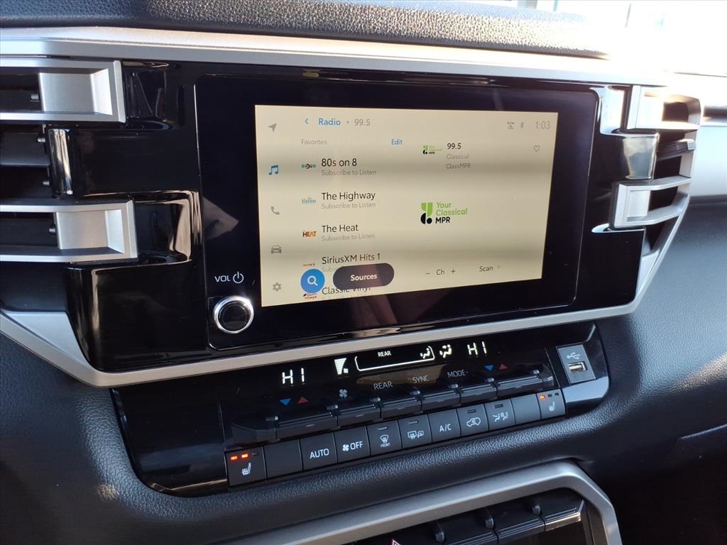 Toyota Sequoia SR5 4WD 2025