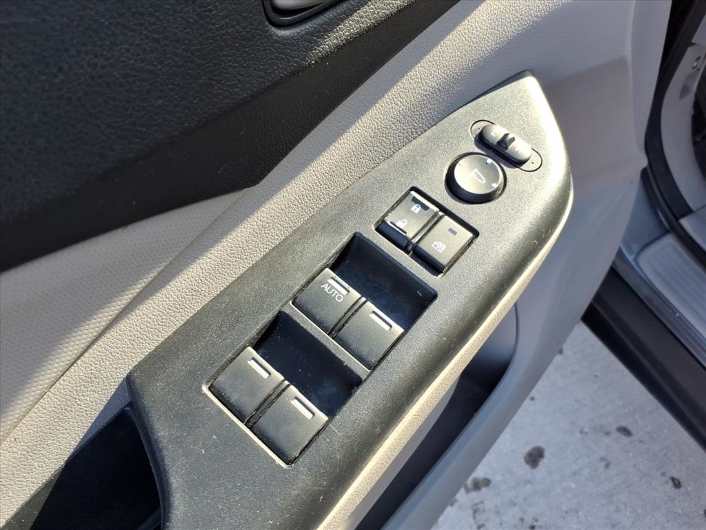 Honda CR-V LX 4WD 5-Speed AT 2014