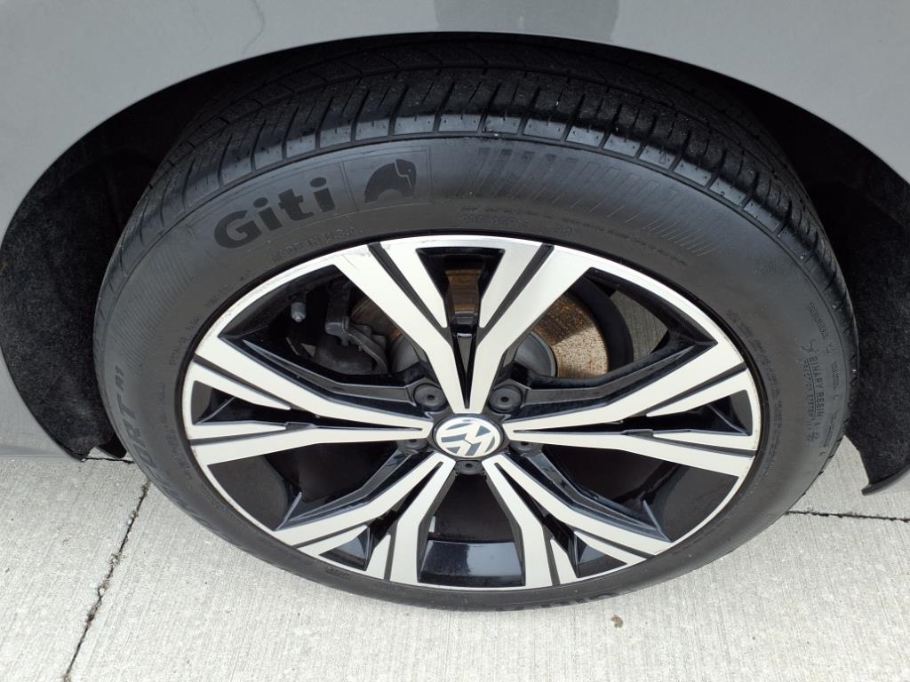 Volkswagen Passat SE 2022