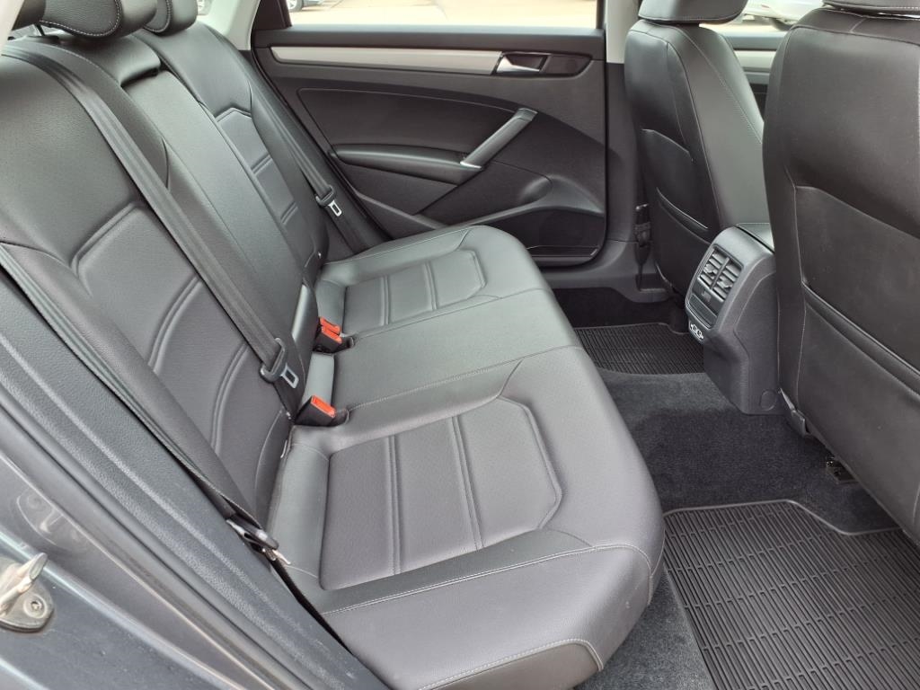 Volkswagen Passat SE 2022