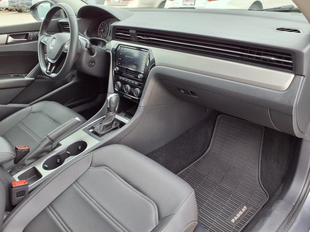 Volkswagen Passat SE 2022