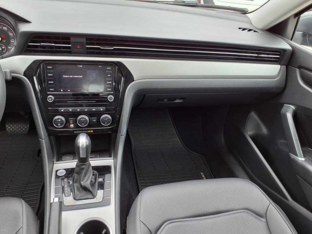 Volkswagen Passat SE 2022