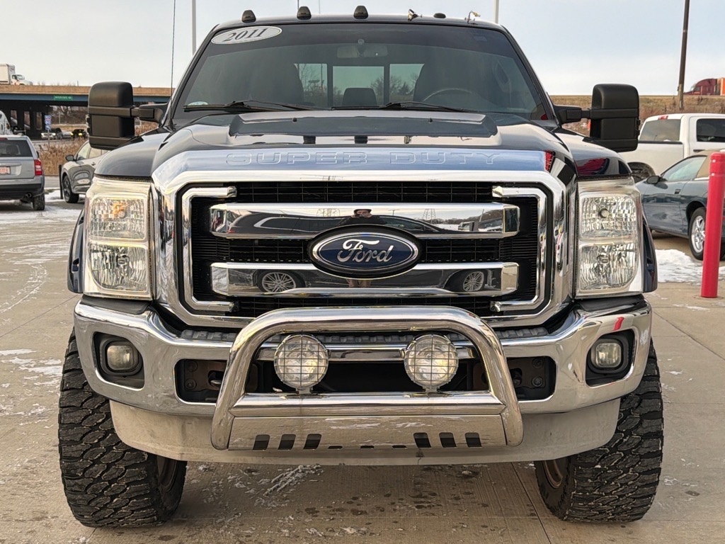 Ford F-250 SD Lariat Crew Cab 4WD 2011