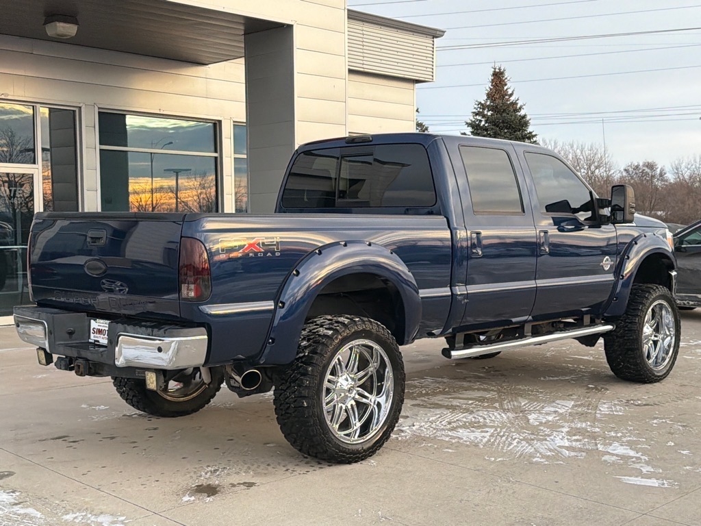 Ford F-250 SD Lariat Crew Cab 4WD 2011