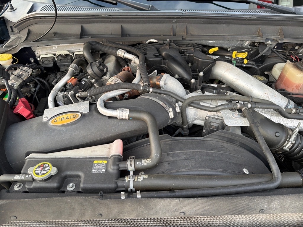 Ford F-250 SD Lariat Crew Cab 4WD 2011